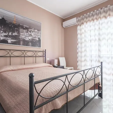 Castle Apartment *